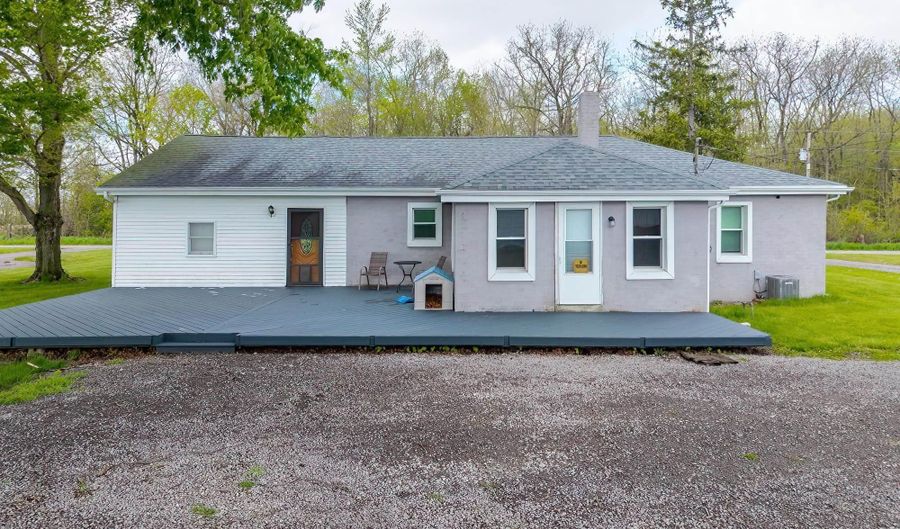 2399 N 700 E Rd, Akron, IN 46910 - 4 Beds, 1 Bath