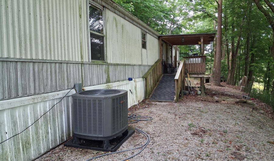 2764 State Highway 229, Barbourville, KY 40906 - 4 Beds, 2 Bath
