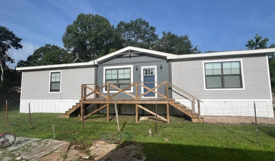 2144 2nd St, Basile, LA 70515 - 3 Beds, 2 Bath