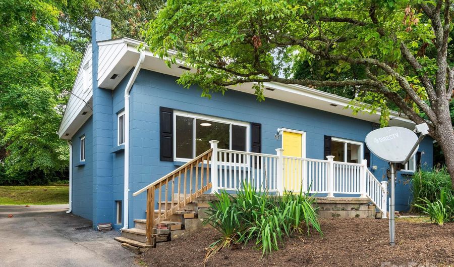 64 Bellevue Rd, Asheville, NC 28803 - 3 Beds, 1 Bath