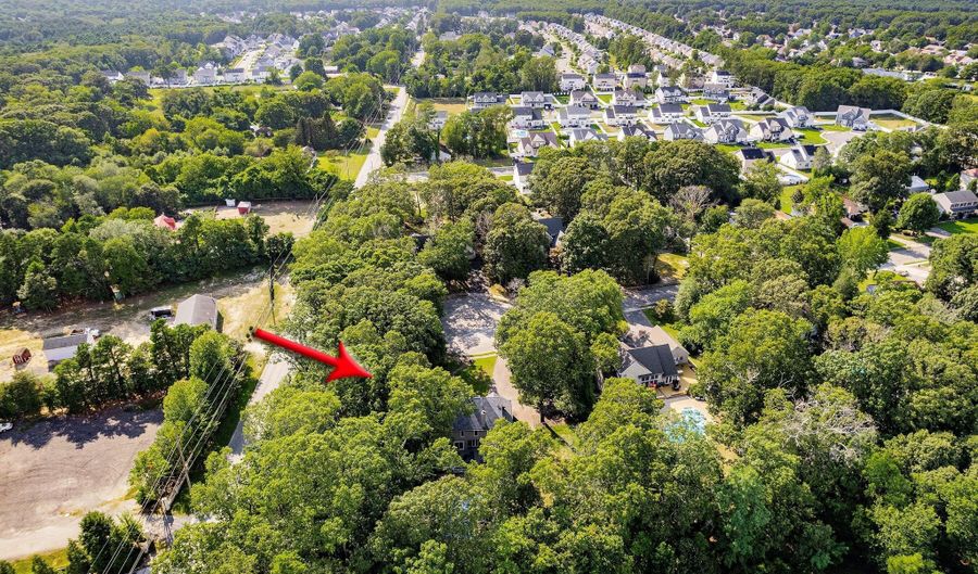 13 Colton Ct, Bayville, NJ 08721 - 4 Beds, 3 Bath