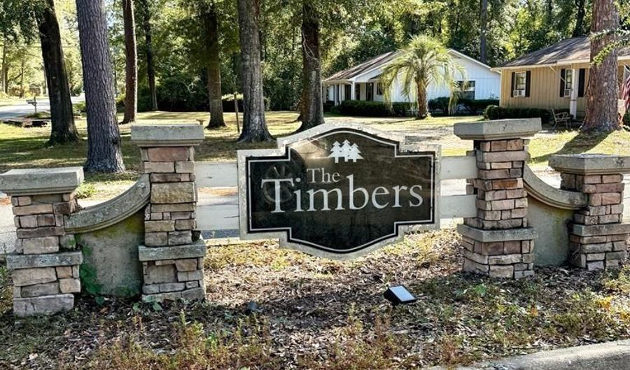 1302 Majestic Ave, Bainbridge, GA 39817 - 3 Beds, 2 Bath