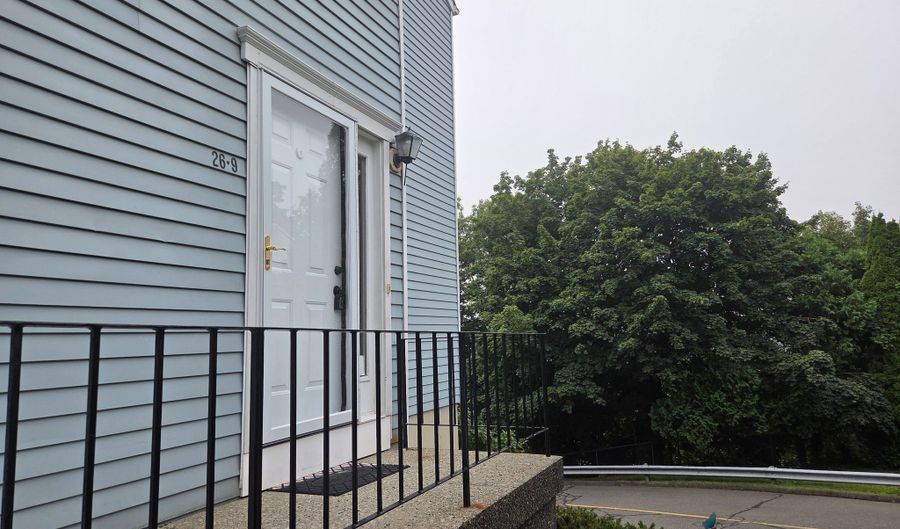 55 Mill Plain Rd 26-9, Danbury, CT 06811 - 1 Beds, 1 Bath