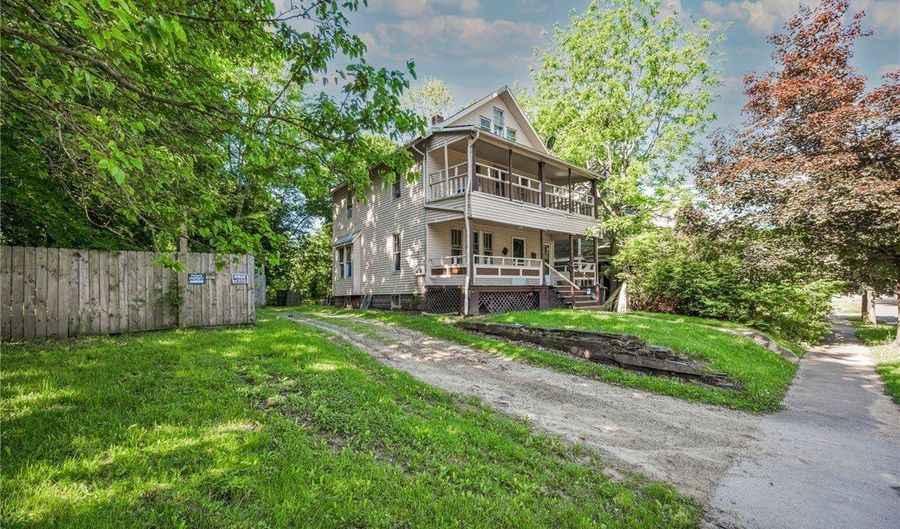 56 Vesper St, Akron, OH 44310 - 3 Beds, 2 Bath