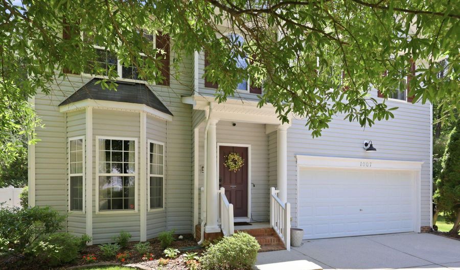1007 Copper Ridge Ct, Apex, NC 27502 - 4 Beds, 3 Bath