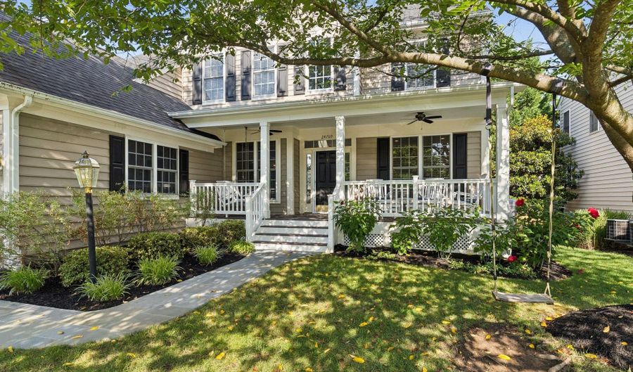 24769 STONE PILLAR Dr, Aldie, VA 20105 - 4 Beds, 4 Bath