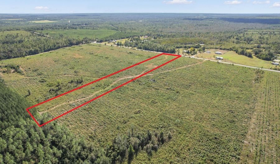 NW Cr-73a, Altha, FL 32421 - 0 Beds, 0 Bath