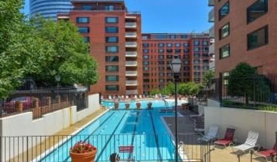 1121 ARLINGTON Blvd 209, Arlington, VA 22209 - 1 Beds, 1 Bath