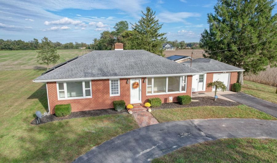 2968 DEEP GRASS Ln, Houston, DE 19954 - 2 Beds, 1 Bath