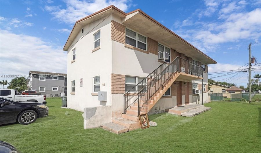 628 SW 4th St, Belle Glade, FL 33430 - 2 Beds, 1 Bath