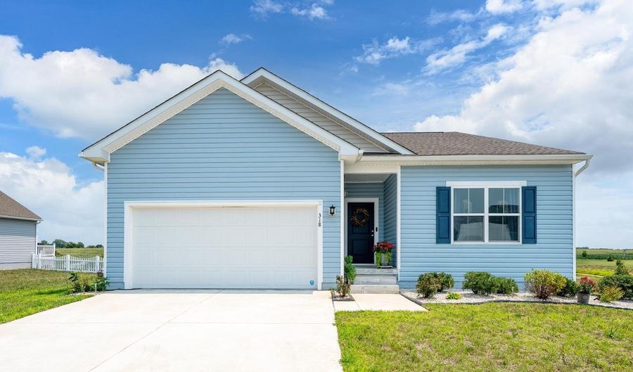 318 Pontoon Dr, Felton, DE 19943 - 4 Beds, 2 Bath