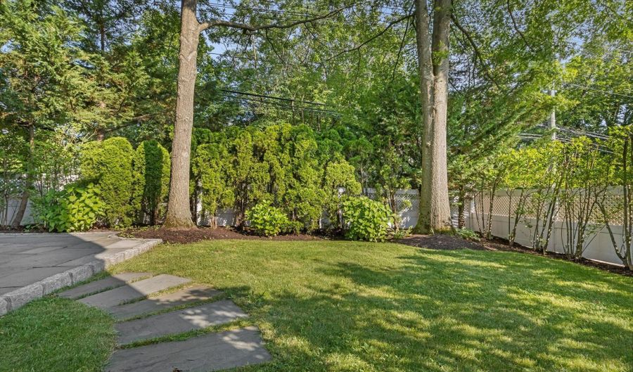 44 Valley Rd A, Cos Cob, CT 06807 - 4 Beds, 4 Bath
