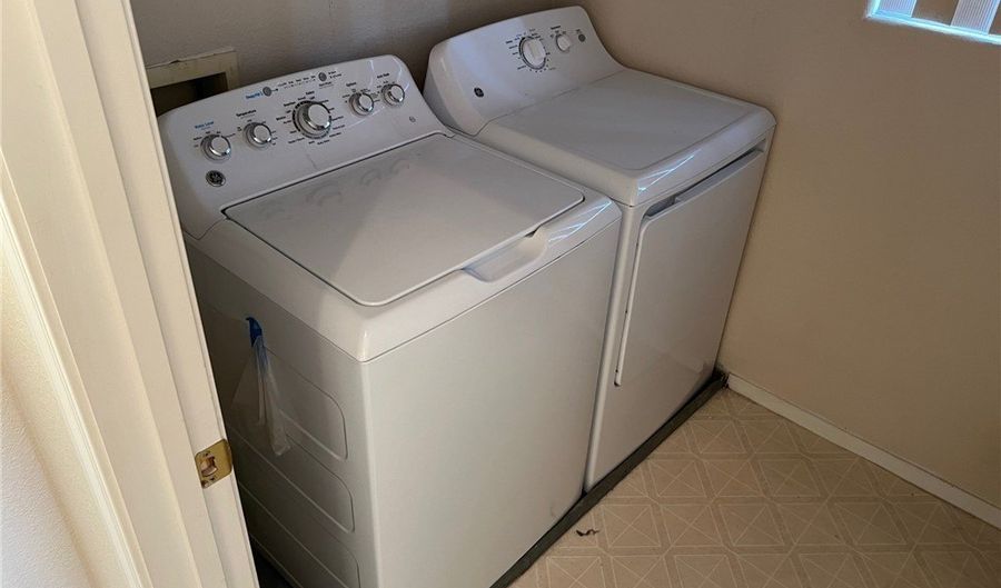 10232 Country Flats Ln, Las Vegas, NV 89135 - 3 Beds, 3 Bath