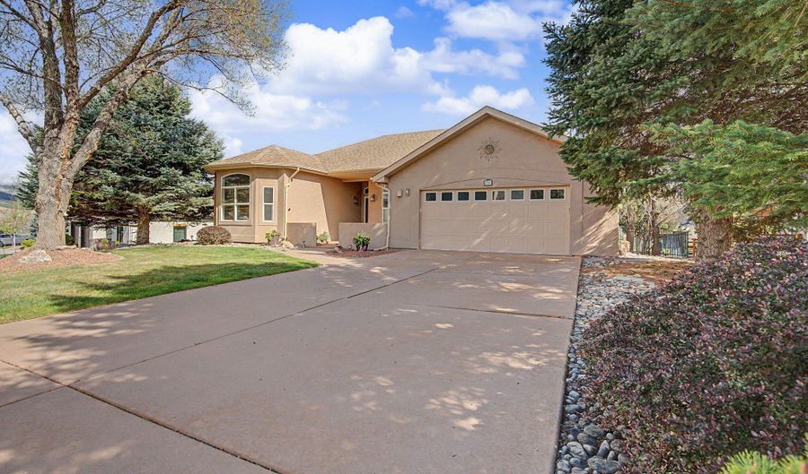 71 Lodge Pole Cir, Battlement Mesa, CO 81635 - 3 Beds, 2 Bath