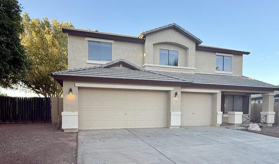 11126 W WILSHIRE Dr, Avondale, AZ 85392 - 4 Beds, 3 Bath