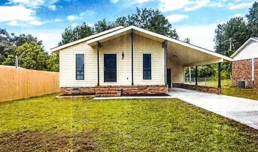 51 Azalea St, Barnwell, SC 29812 - 3 Beds, 2 Bath