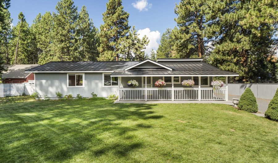 59773 Cheyenne Rd, Bend, OR 97702 - 3 Beds, 2 Bath