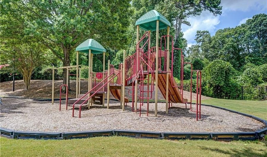 6200 Bellecliff Run, Tucker, GA 30084 - 3 Beds, 3 Bath