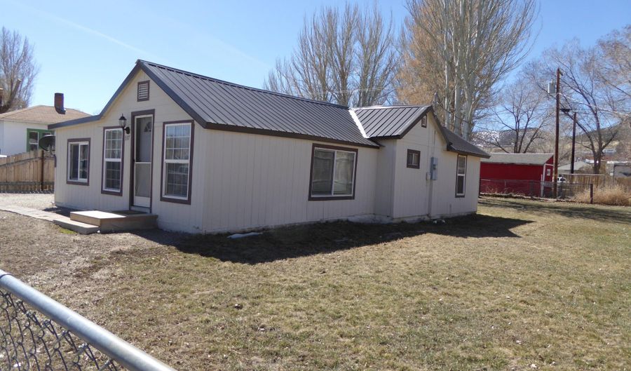 337 Ogden Ave, Ely, NV 89301 - 3 Beds, 2 Bath