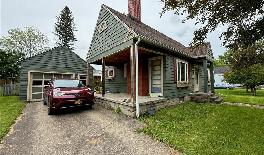 67 Harriet St, Allegany, NY 14706 - 4 Beds, 2 Bath