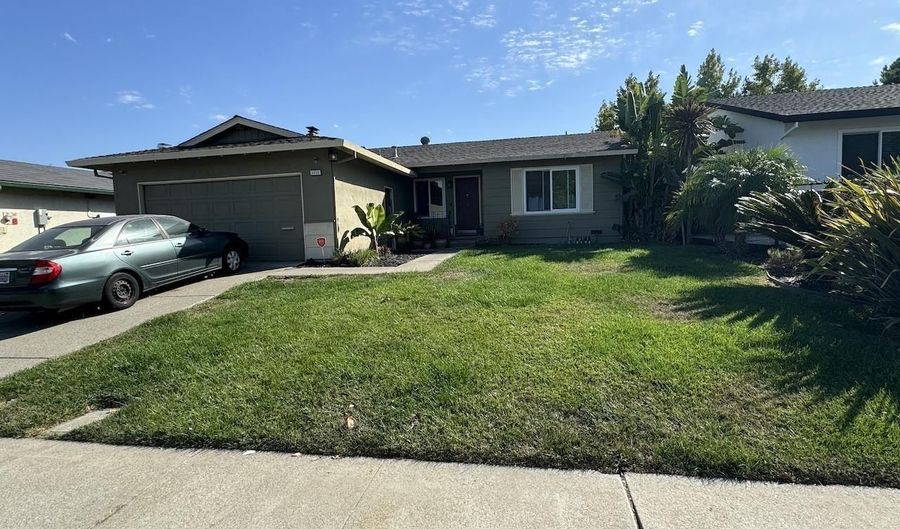 3232 S Francisco Way, Antioch, CA 94509 - 3 Beds, 2 Bath