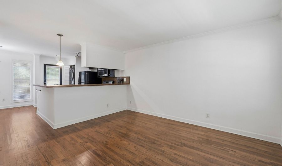 2232 Dunseath Ave NW Apt 105, Atlanta, GA 30318 - 2 Beds, 2 Bath