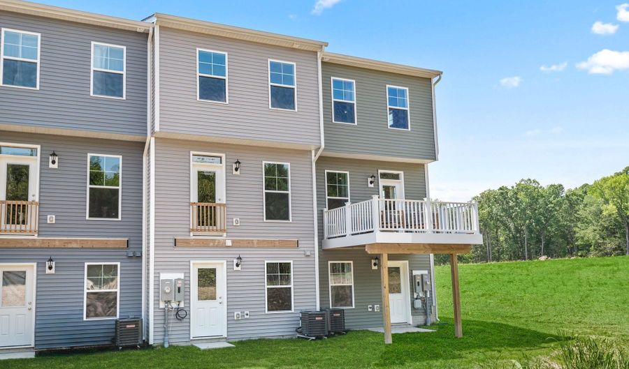 760 BUR OAK Ct, Aberdeen, MD 21001 - 4 Beds, 4 Bath