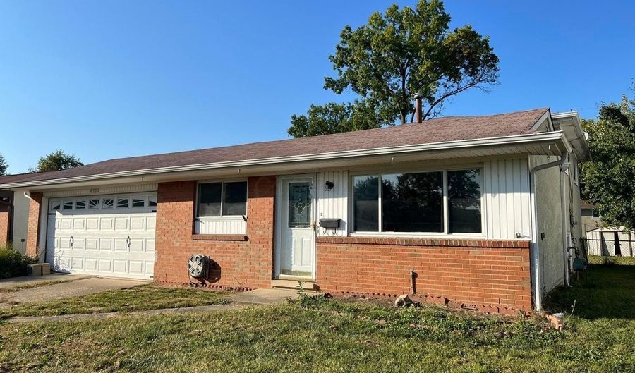 4900 Kresge Dr, Columbus, OH 43232 - 3 Beds, 2 Bath