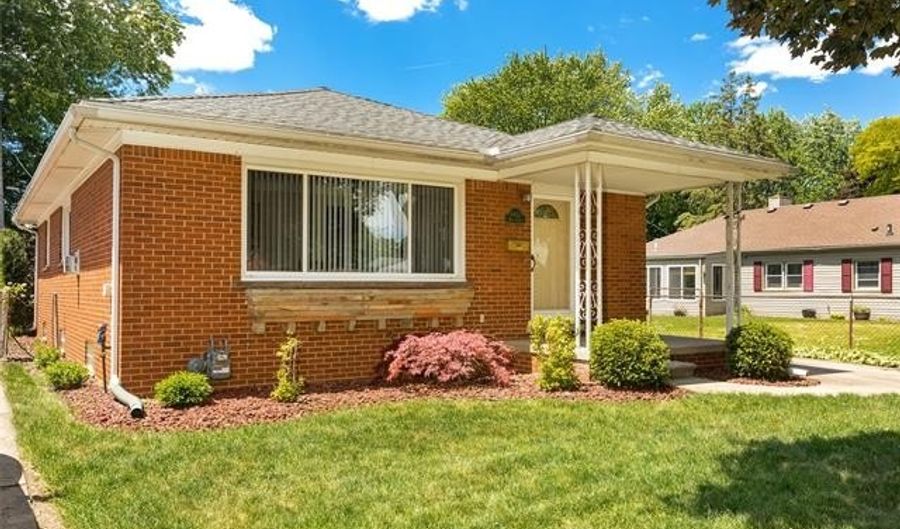 8422 Niver Ave, Allen Park, MI 48101 - 3 Beds, 2 Bath
