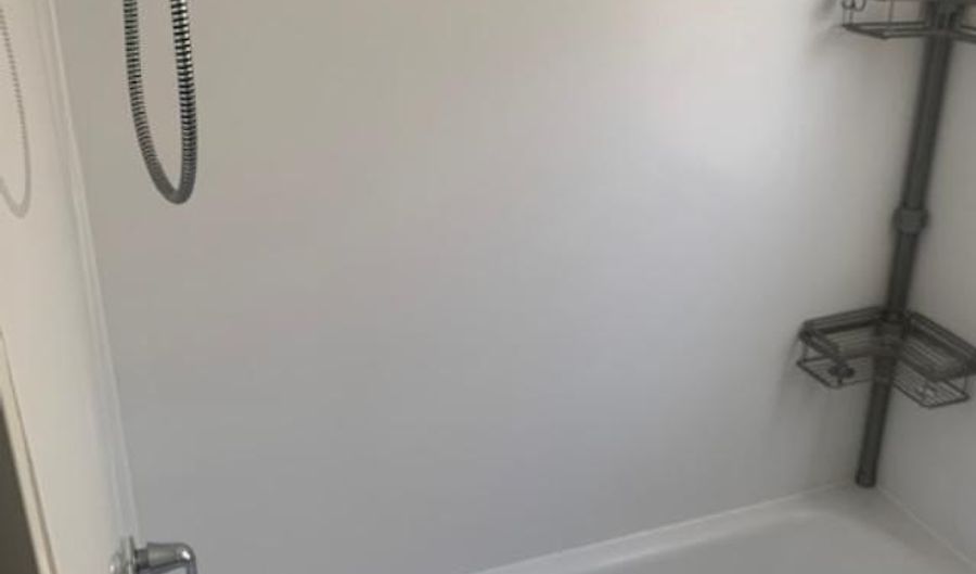 104 Thornton St 2, Albany, NY 12206 - 1 Beds, 1 Bath