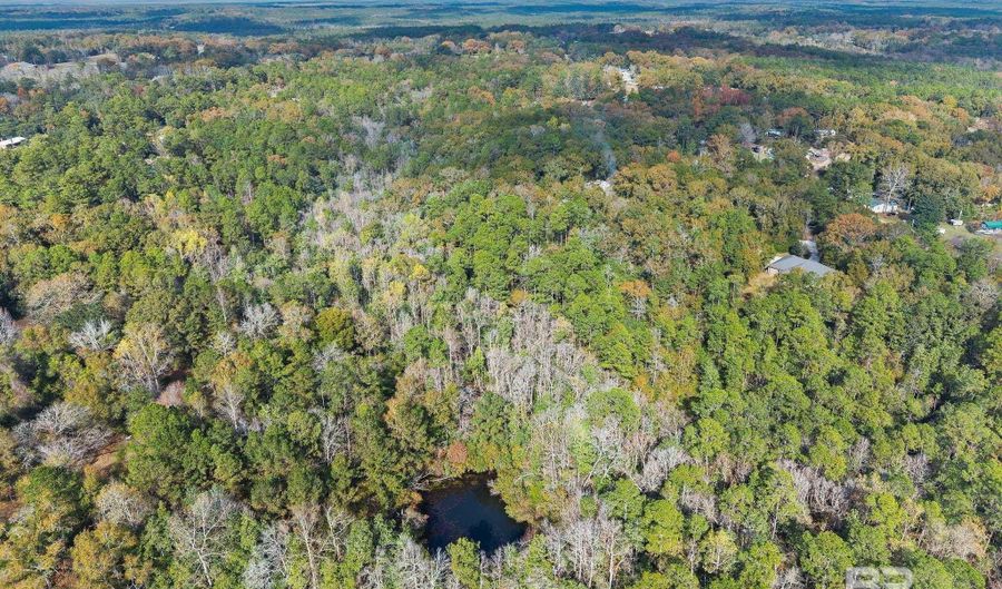 39050 County Road 39, Bay Minette, AL 36507 - 4 Beds, 3 Bath