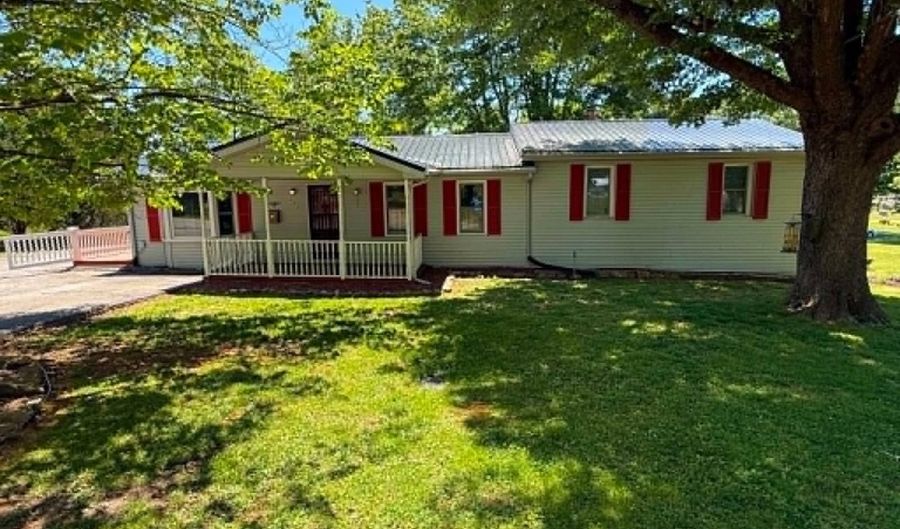 203 Conner St, Albany, KY 42602 - 3 Beds, 2 Bath