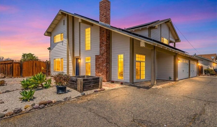 1152 Big Oak Ranch Rd, Fallbrook, CA 92028 - 3 Beds, 3 Bath