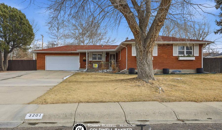 3201 Hawthorne Ave, Casper, WY 82604 - 5 Beds, 3 Bath