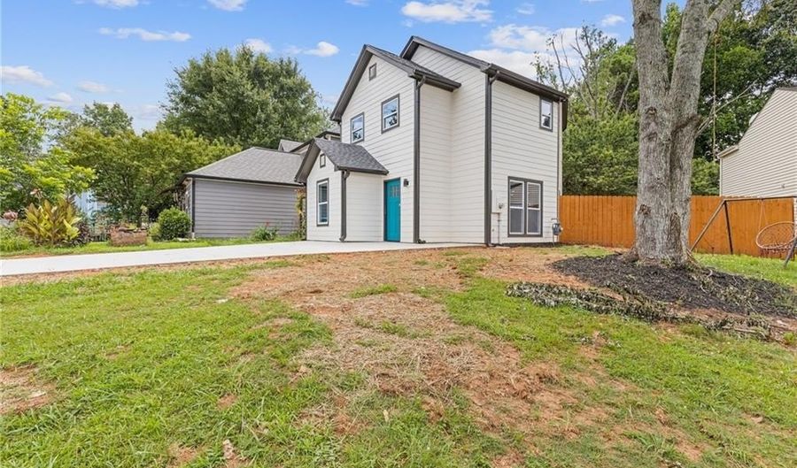 1164 Red Oak Cv, Tucker, GA 30084 - 4 Beds, 3 Bath