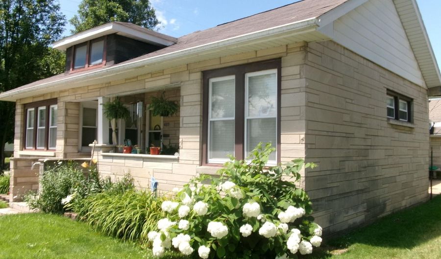 427 Q St, Bedford, IN 47421 - 3 Beds, 2 Bath