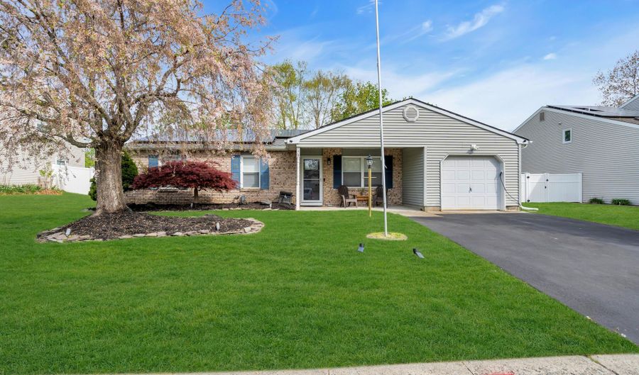 179 Ravenwood Blvd, Barnegat, NJ 08005 - 3 Beds, 2 Bath