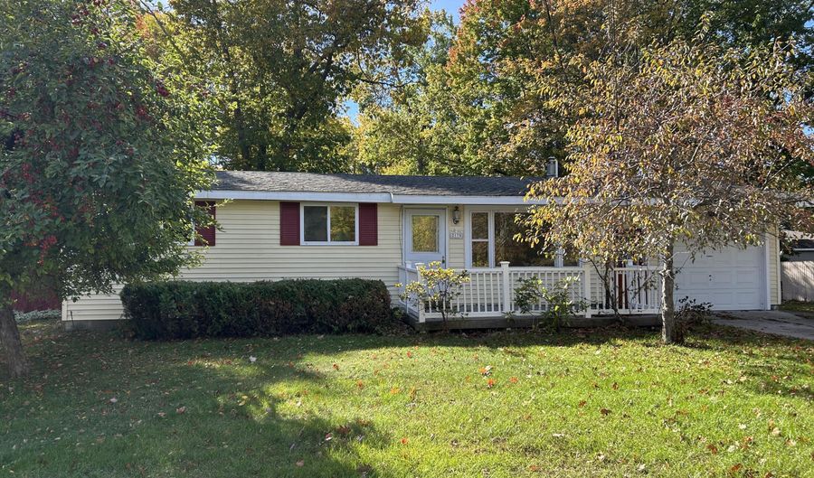 2175 Hobbs Dr, Alpena, MI 49707 - 4 Beds, 3 Bath