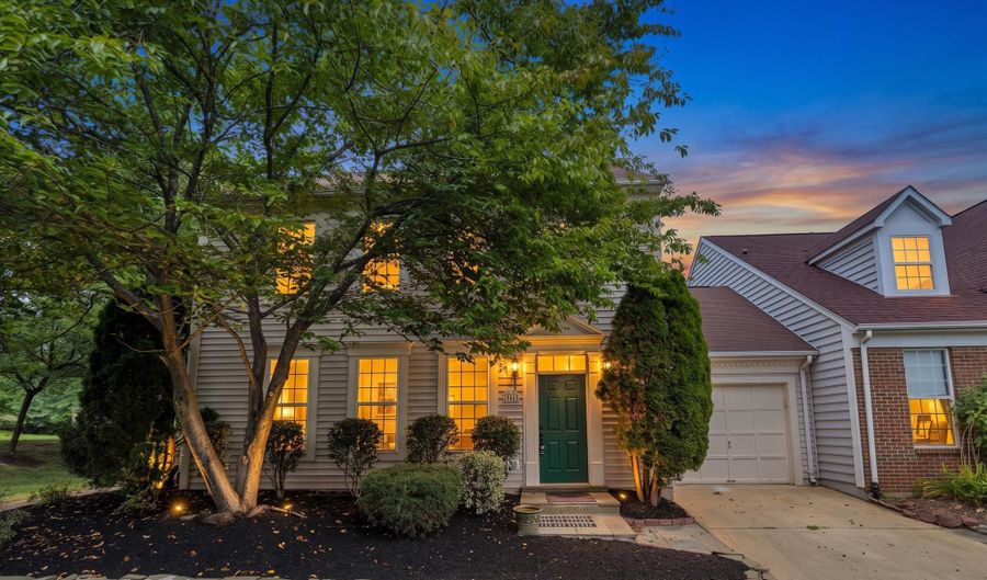 20465 WALSHEID Ter, Ashburn, VA 20147 - 3 Beds, 3 Bath