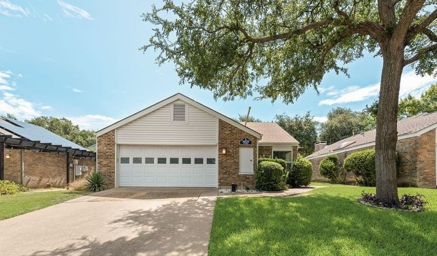 14826 Le Grande Dr, Addison, TX 75001 - 3 Beds, 2 Bath