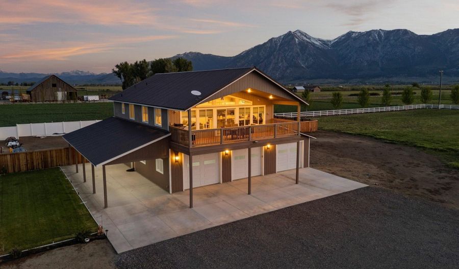 1321 Wilhelm Pl, Gardnerville, NV 89460 - 3 Beds, 3 Bath