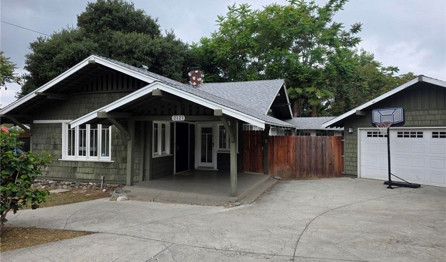2121 Garfield, Altadena, CA 91001 - 3 Beds, 2 Bath