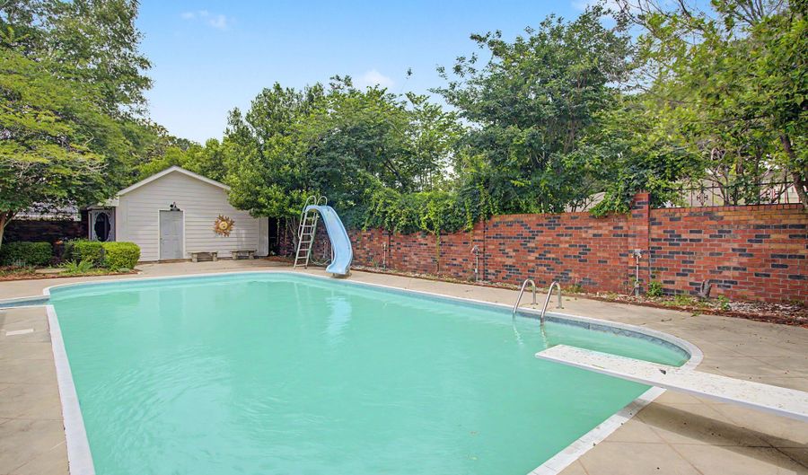 2186 Atkinson Rd, Biloxi, MS 39531 - 4 Beds, 3 Bath