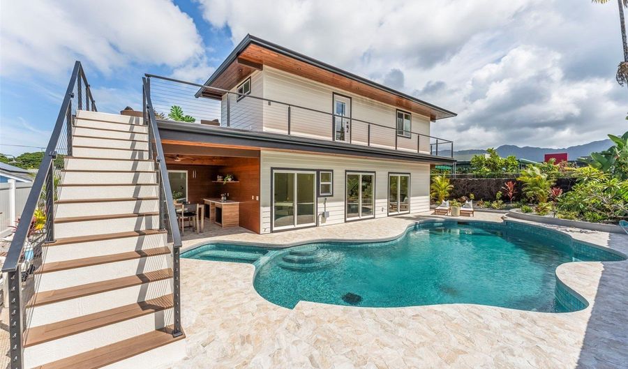 1049 Uluopihi Loop, Kailua, HI 96734 - 5 Beds, 3 Bath