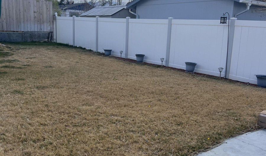 115 Birch St, Hawthorne, NV 89415 - 4 Beds, 2 Bath