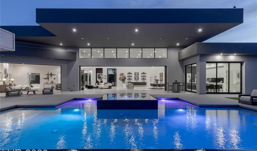58 Crested Cloud Way, Las Vegas, NV 89135 - 7 Beds, 11 Bath