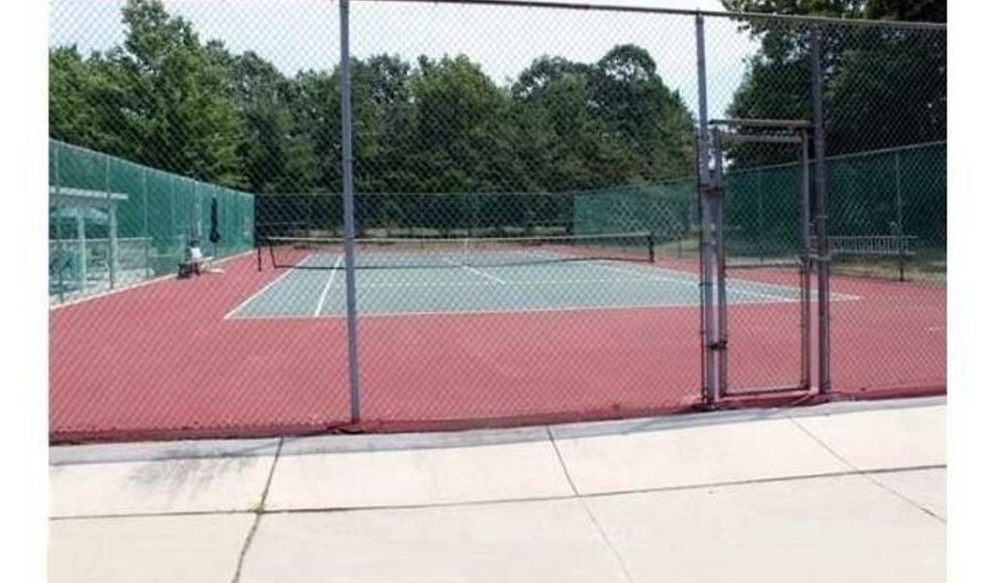 7 TAMARACK Ct, Barnegat, NJ 08005 - 2 Beds, 1 Bath