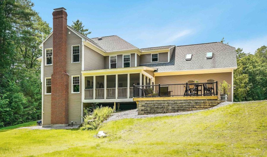 87 Rosewell Rd, Bedford, NH 03110 - 4 Beds, 5 Bath