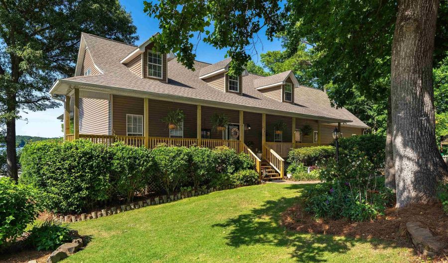 378 LAKEVIEW Cir, Alpine, AL 35014 - 6 Beds, 5 Bath