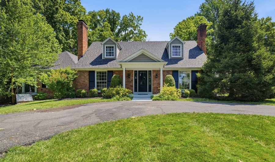 12601 N Osage Rd, Anchorage, KY 40223 - 4 Beds, 4 Bath